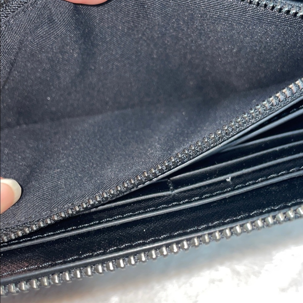 Marc Jacobs ‘The Continental’ Wallet - Picture 14 of 16